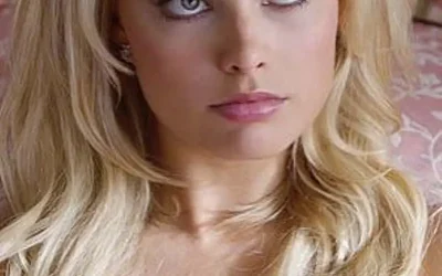 Margot Robbie affiche sa silhouette post-bébé après la naissance de son premier enfant