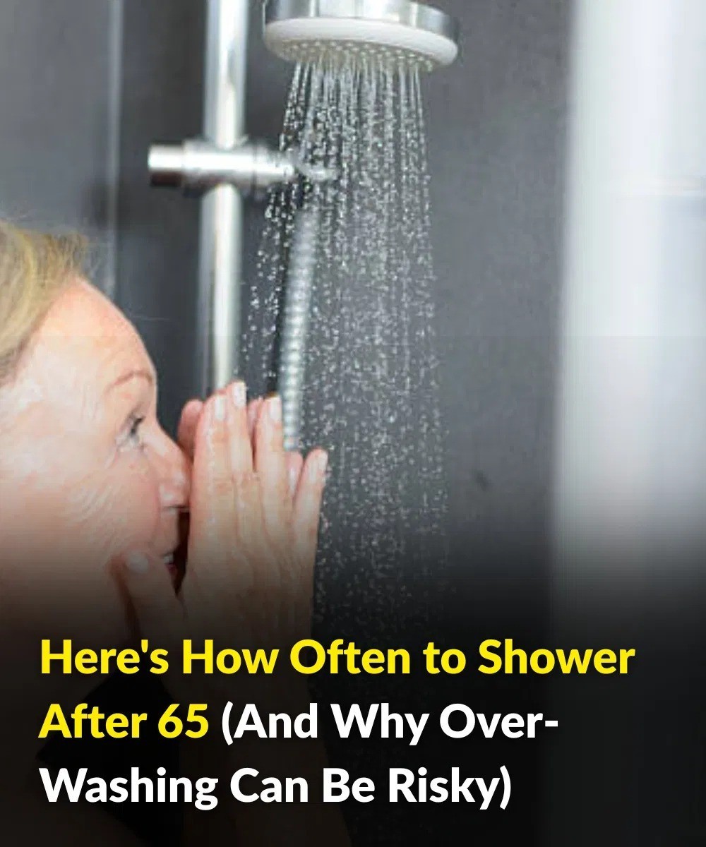 À partir de 65 ans, à quelle fréquence faut-il se doucher ? (Et pourquoi se laver trop souvent peut être nocif pour la santé)