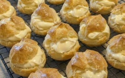 Choux à la crème célèbres avec une garniture renommée