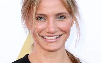 Cameron Diaz photographiée par des paparazzis avec sa fille : une image touchante de sérénité.