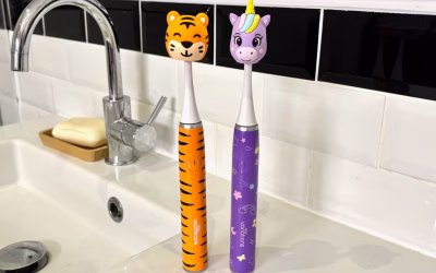 Test MyVariations Kids : cette brosse à dents sonique va-t-elle enfin faire aimer le brossage aux enfants ?